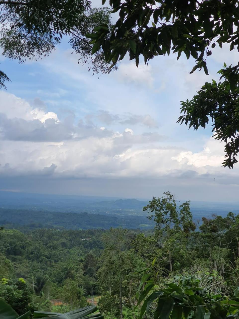 Sang Giri Mountain Tent Resort By Ahm Jatiluwih Exterior photo