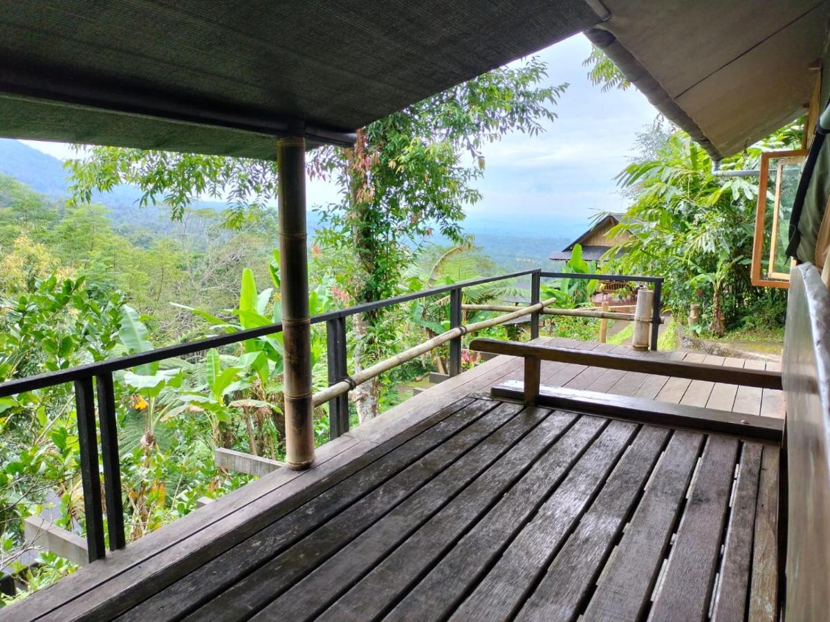 Sang Giri Mountain Tent Resort By Ahm Jatiluwih Exterior photo