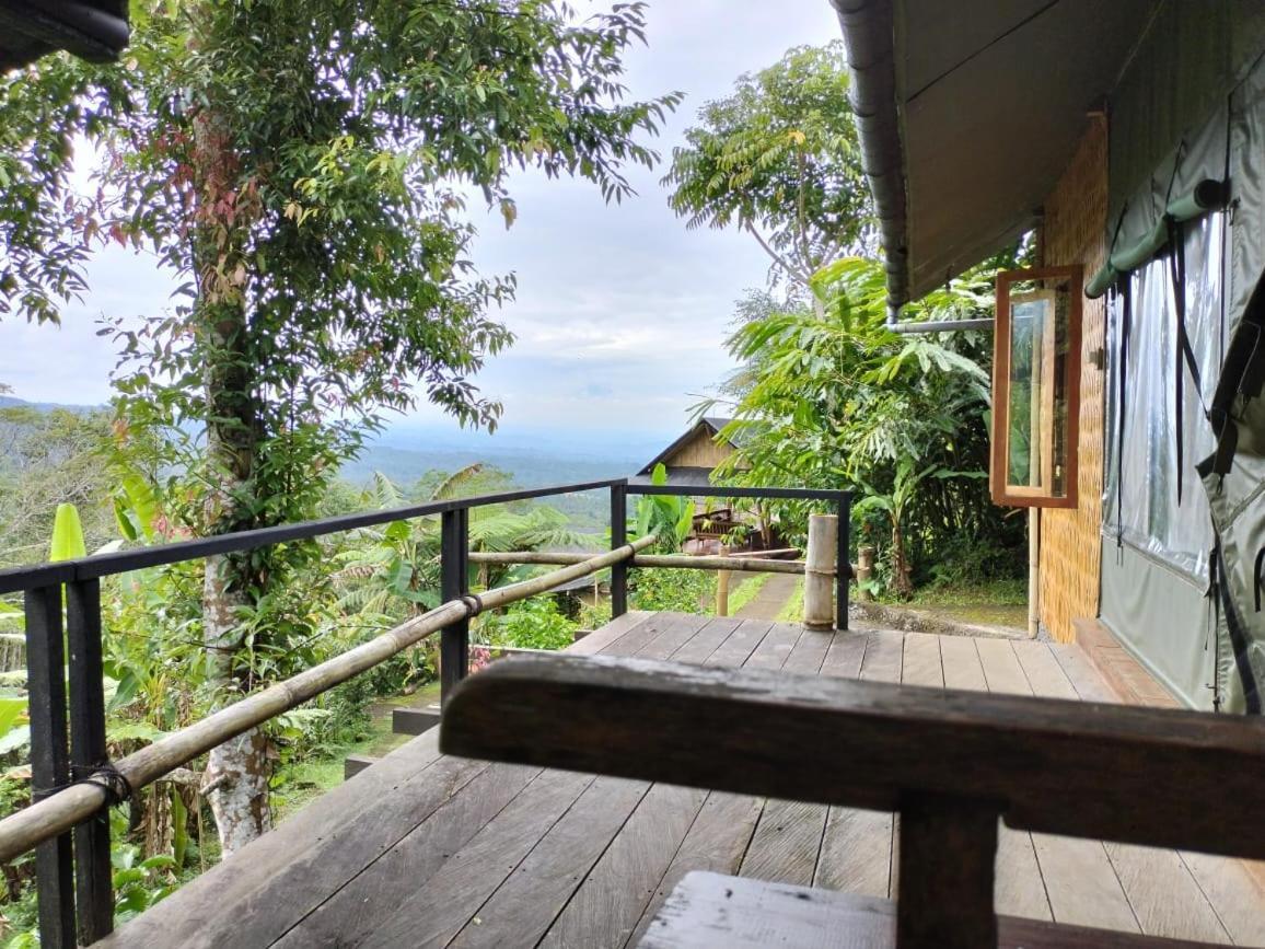 Sang Giri Mountain Tent Resort By Ahm Jatiluwih Exterior photo