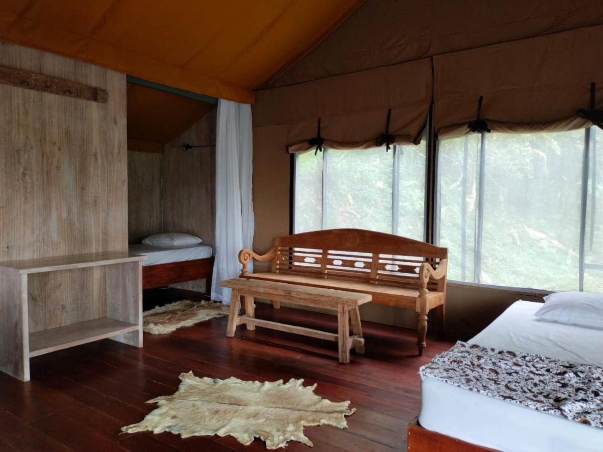 Sang Giri Mountain Tent Resort By Ahm Jatiluwih Exterior photo